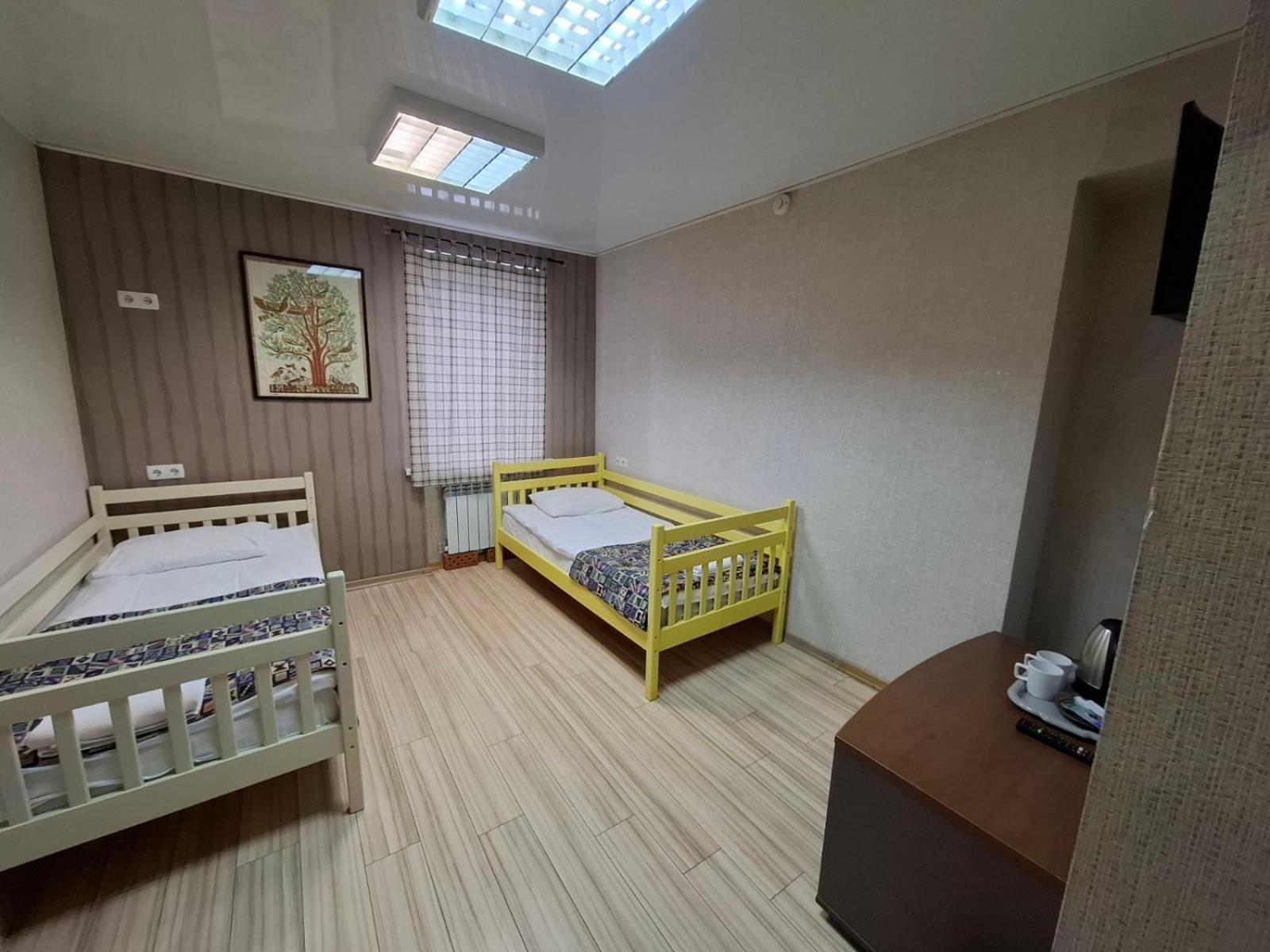 Guest House "Golden Gate 911 " Kijev Kültér fotó