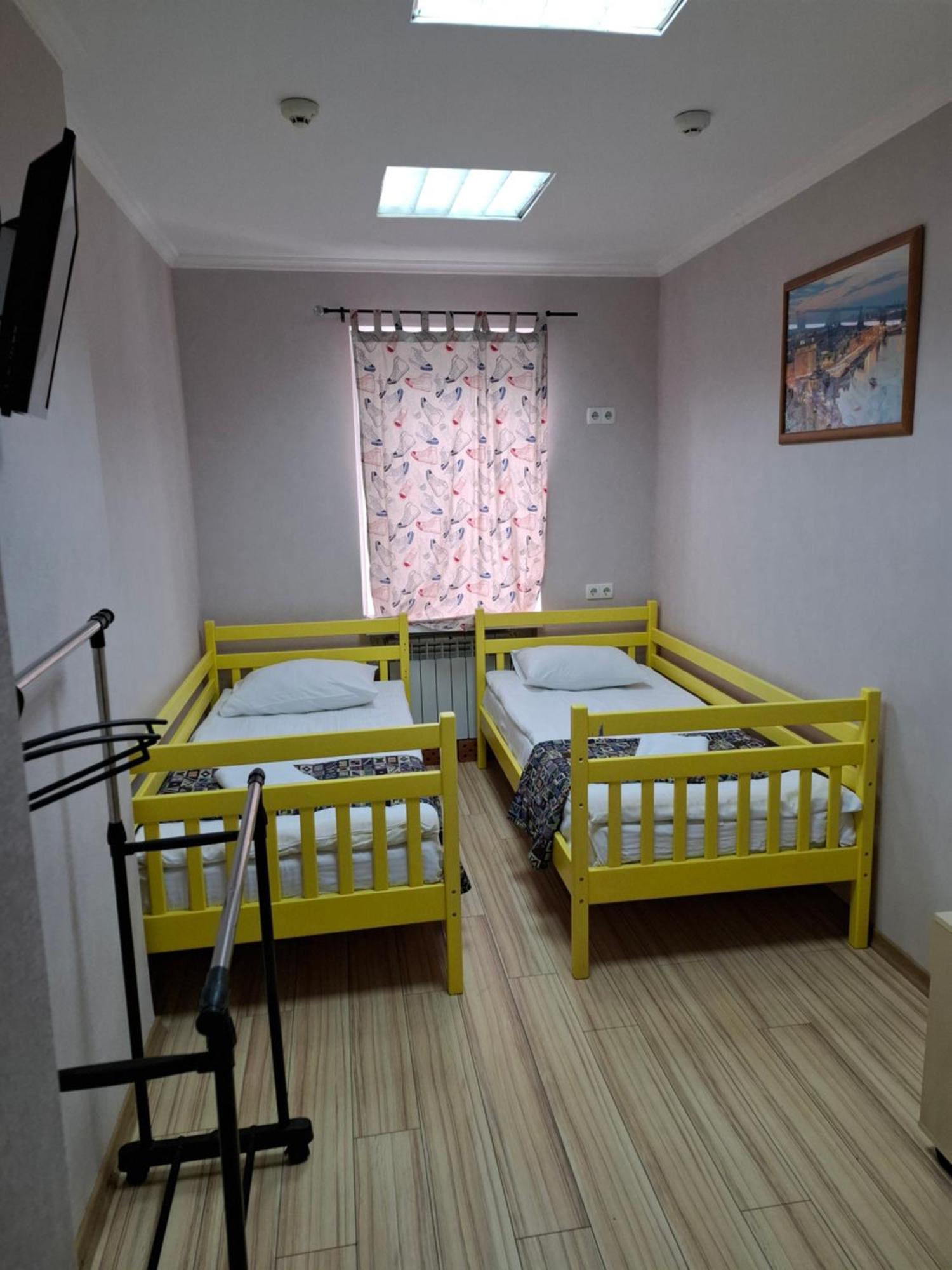 Guest House "Golden Gate 911 " Kijev Kültér fotó